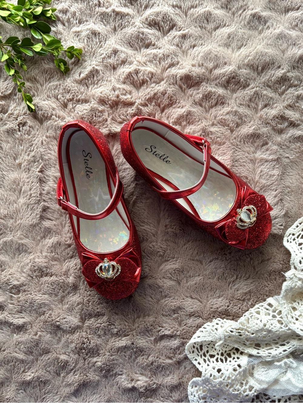 Stelle Red Sparkle Princess Heels w/ Gold Rhinestone Crown – Girls Size 2 - Picture 4 of 9